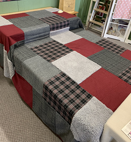 Image for Burnelle Grey & Plaid “Andrew” Double/Queen Quilt